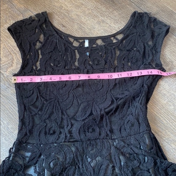 Black lace top faux leather Peplum Dress Medium - Picture 9 of 12